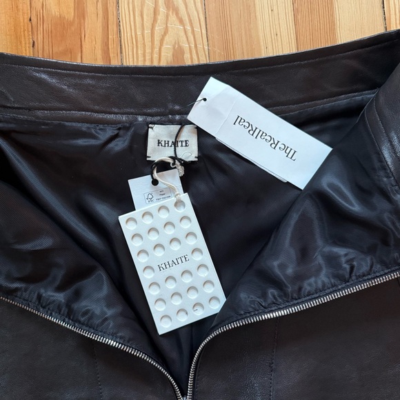 Khaite Keene Leather Mini Skirt - Picture 4 of 4
